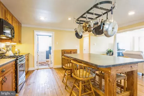 Kitchen - 304 Christopher Rd, Warwick, MD 21912 photo 6 of 15