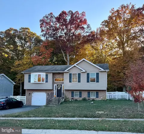 56 Catalpa Dr, North East, MD 21901