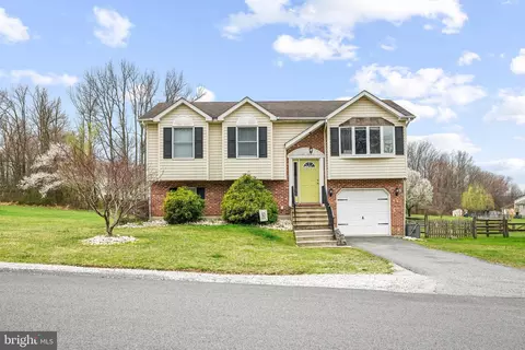 201 Highland Dr, Elkton, MD 21921