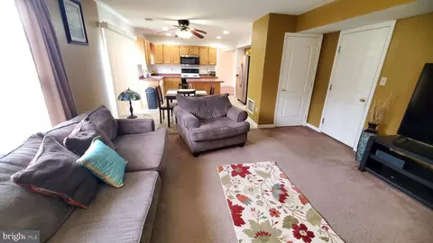 Living - 368 Willow Dr, Elkton, MD 21921 photo 1 of 6