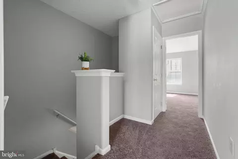 Entry Way - 134 Cherry Tree Ln, Elkton, MD 21921 photo 2 of 2