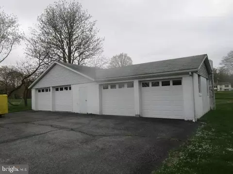 49 Hilltop Rd, Elkton, MD 21921 photo 5