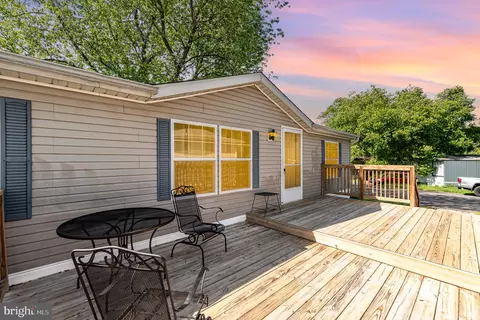 38 Maple Hill Dr, Port Deposit, MD 21904