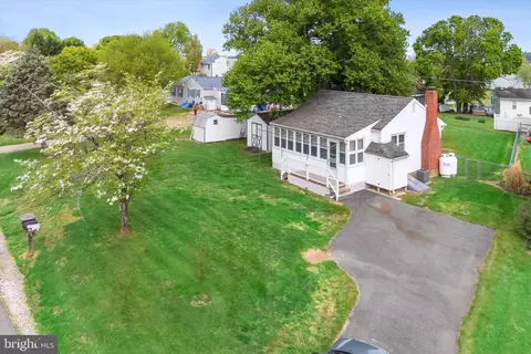 Exterior - 105 Circle Dr, Earleville, MD 21919 photo 3 of 10