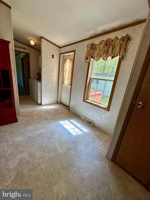 5 Tree Ln, Elkton, MD 21921 photo 9