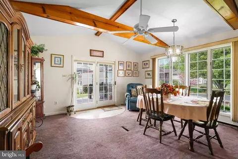 Dining - 9 Cherry Ln, Elkton, MD 21921 photo 2 of 3
