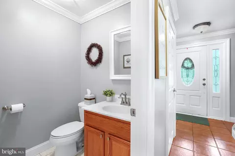 Entry Way - 109 Nicholas Dr, Elkton, MD 21921 photo 2 of 8