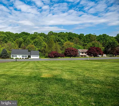 Exterior - 58 Skyline Dr, Conowingo, MD 21918 photo 4 of 18