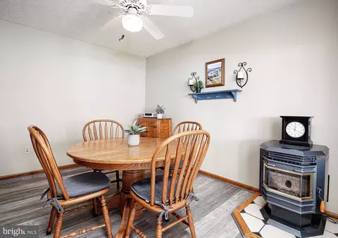 Dining - 58 Skyline Dr, Conowingo, MD 21918 photo 1 of 2