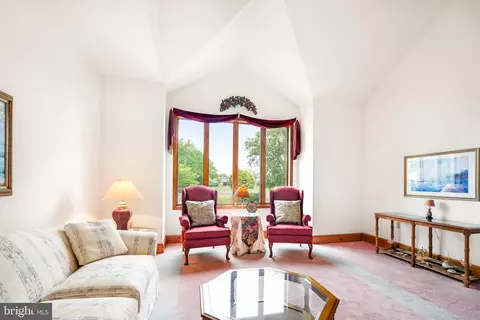 Living - 4 Bay Cir, Earleville, MD 21919 photo 1 of 3