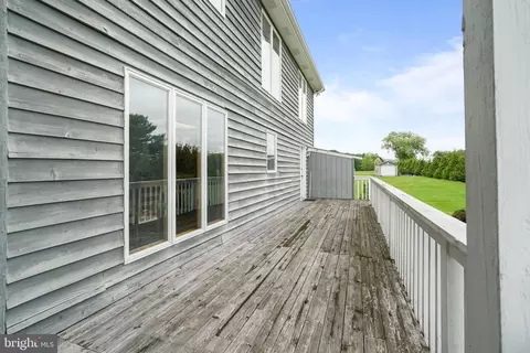Exterior - 4 Bay Cir, Earleville, MD 21919 photo 10 of 18