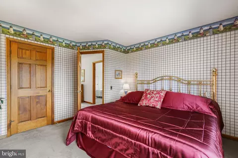 Bedroom - 4 Bay Cir, Earleville, MD 21919 photo 4 of 6