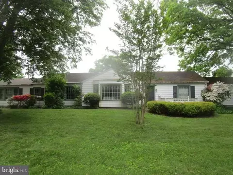 111 Walnut Ln, Elkton, MD 21921
