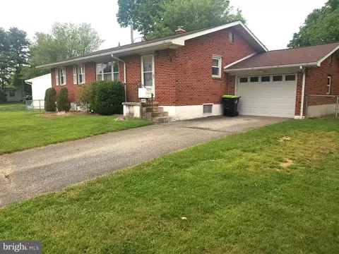 105 Bowling Ln, Elkton, MD 21921 photo 2