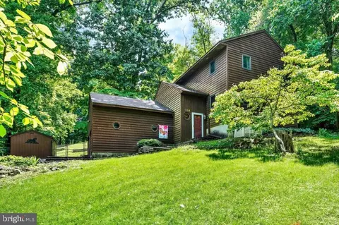168 Creek Dr, Elkton, MD 21921