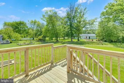 Exterior - 39 Middle Rd, Elkton, MD 21921 photo 2 of 5