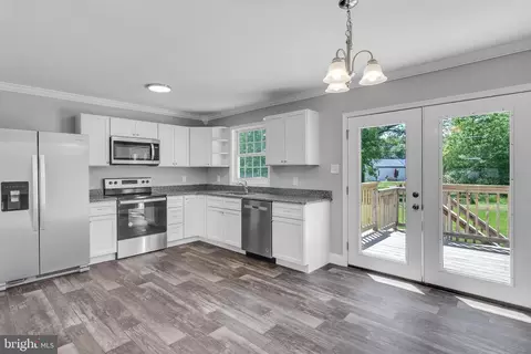 Kitchen - 39 Middle Rd, Elkton, MD 21921 photo 1 of 1