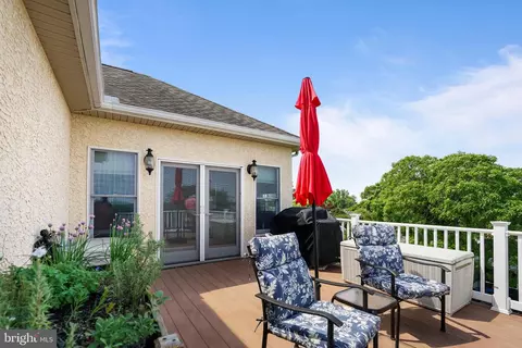 Exterior - 60 Circle Dr, Earleville, MD 21919 photo 7 of 8