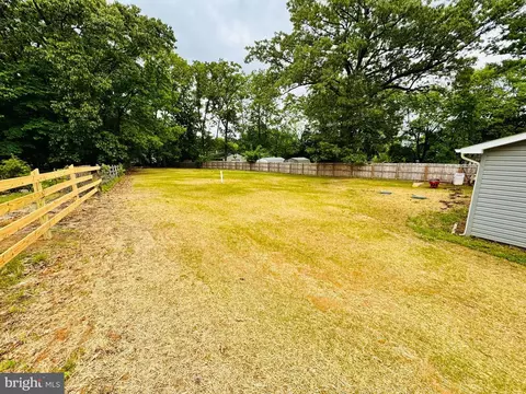Exterior - 863 E Old Philadelphia Rd, Elkton, MD 21921 photo 3 of 4
