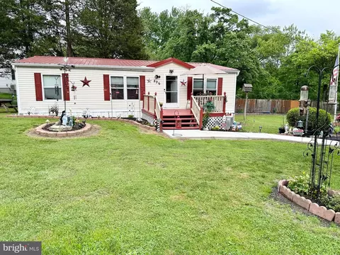 896 E Old Philadelphia Rd #896 AND 894, Elkton, MD 21921