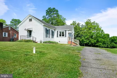 7059 Augustine Herman Hwy, Earleville, MD 21919
