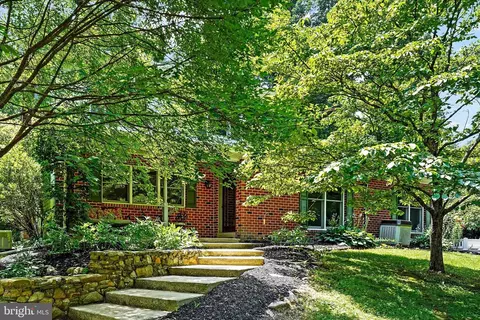 193 Blacksnake Rd, Elkton, MD 21921