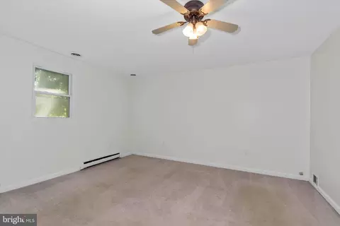 Bedroom - 31 Sandy Run Ln, Elkton, MD 21921 photo 2 of 5