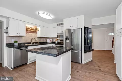 Kitchen - 31 Sandy Run Ln, Elkton, MD 21921 photo 2 of 8