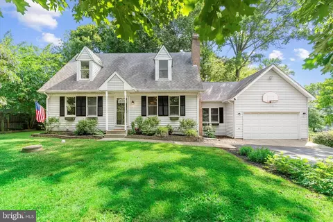 31 Sandy Run Ln, Elkton, MD 21921