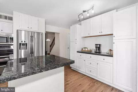 Kitchen - 31 Sandy Run Ln, Elkton, MD 21921 photo 3 of 8