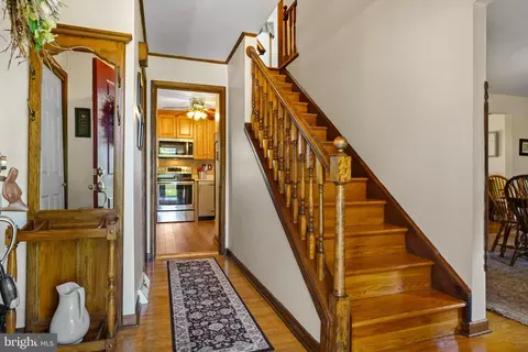 Entry Way - 18 Appleton Acres Ct, Elkton, MD 21921 photo 1 of 2