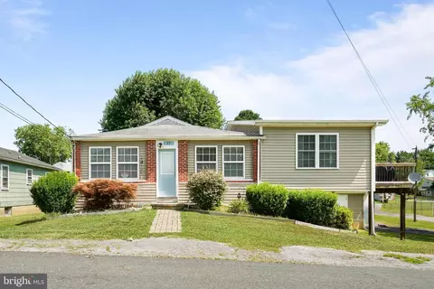 27 Florida Ave, Earleville, MD 21919