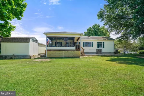 Exterior - 29 Manor Dr, Earleville, MD 21919 photo 4 of 7