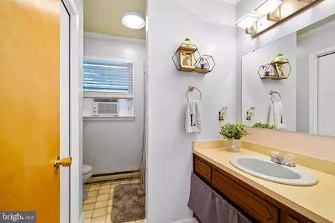 Bath - 29 Manor Dr, Earleville, MD 21919 photo 1 of 2