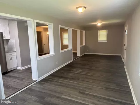 61 Middle Rd, Elkton, MD 21921 photo 4