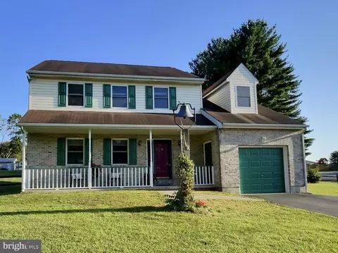 101 Dennis Dr, Elkton, MD 21921