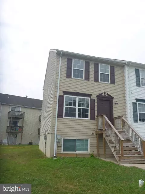 31 Hickory Dr, North East, MD 21901