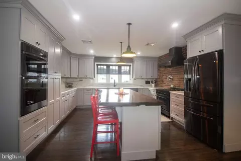 Kitchen - 105 Edgewater Dr, Earleville, MD 21919 photo 1 of 3