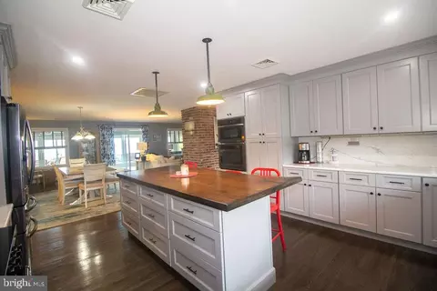 Kitchen - 105 Edgewater Dr, Earleville, MD 21919 photo 3 of 3