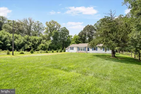 365 Appleton Rd, Elkton, MD 21921 photo 3