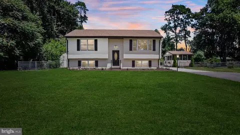 33 Honeysuckle Dr, Port Deposit, MD 21904