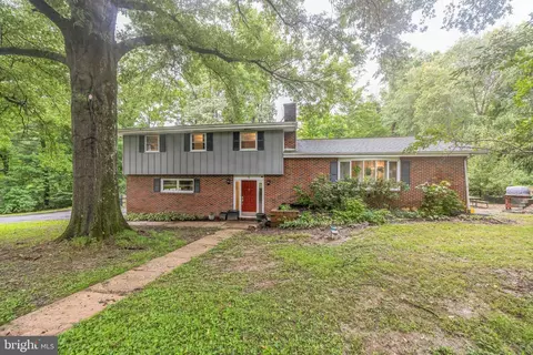5 Smith Rd, Elkton, MD 21921