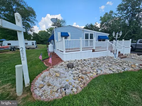 233232 Hopi Ln #GLEN 4, Earleville, MD 21919