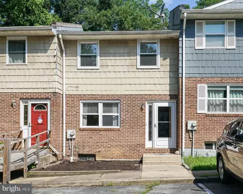 7 Jamestown Ct, North East, MD 21901
