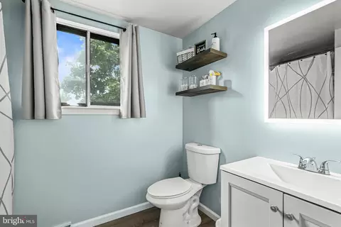 Bath - 8 Radley Run, Elkton, MD 21921 photo 2 of 2