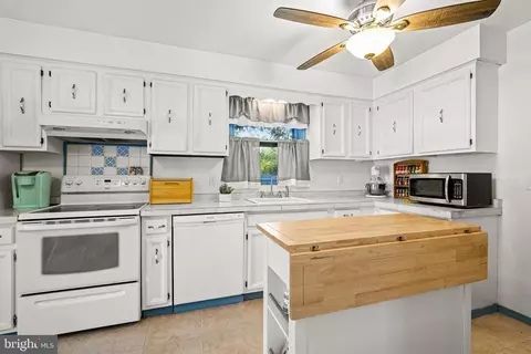Kitchen - 8 Radley Run, Elkton, MD 21921 photo 1 of 2