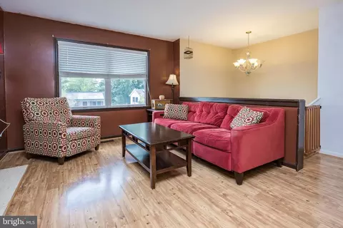 Living - 338 E Village Rd, Elkton, MD 21921 photo 2 of 6