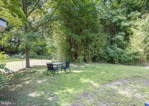 Exterior - 338 E Village Rd, Elkton, MD 21921 photo 4 of 11