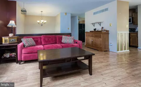 Entry Way - 338 E Village Rd, Elkton, MD 21921 photo 1 of 5