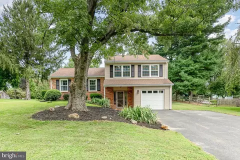 64 Marlyn Dr, Elkton, MD 21921